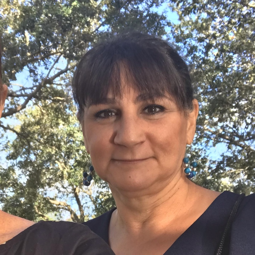 Meet your Posher, Louise